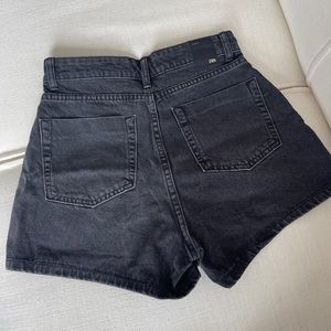 Zara skort, size small